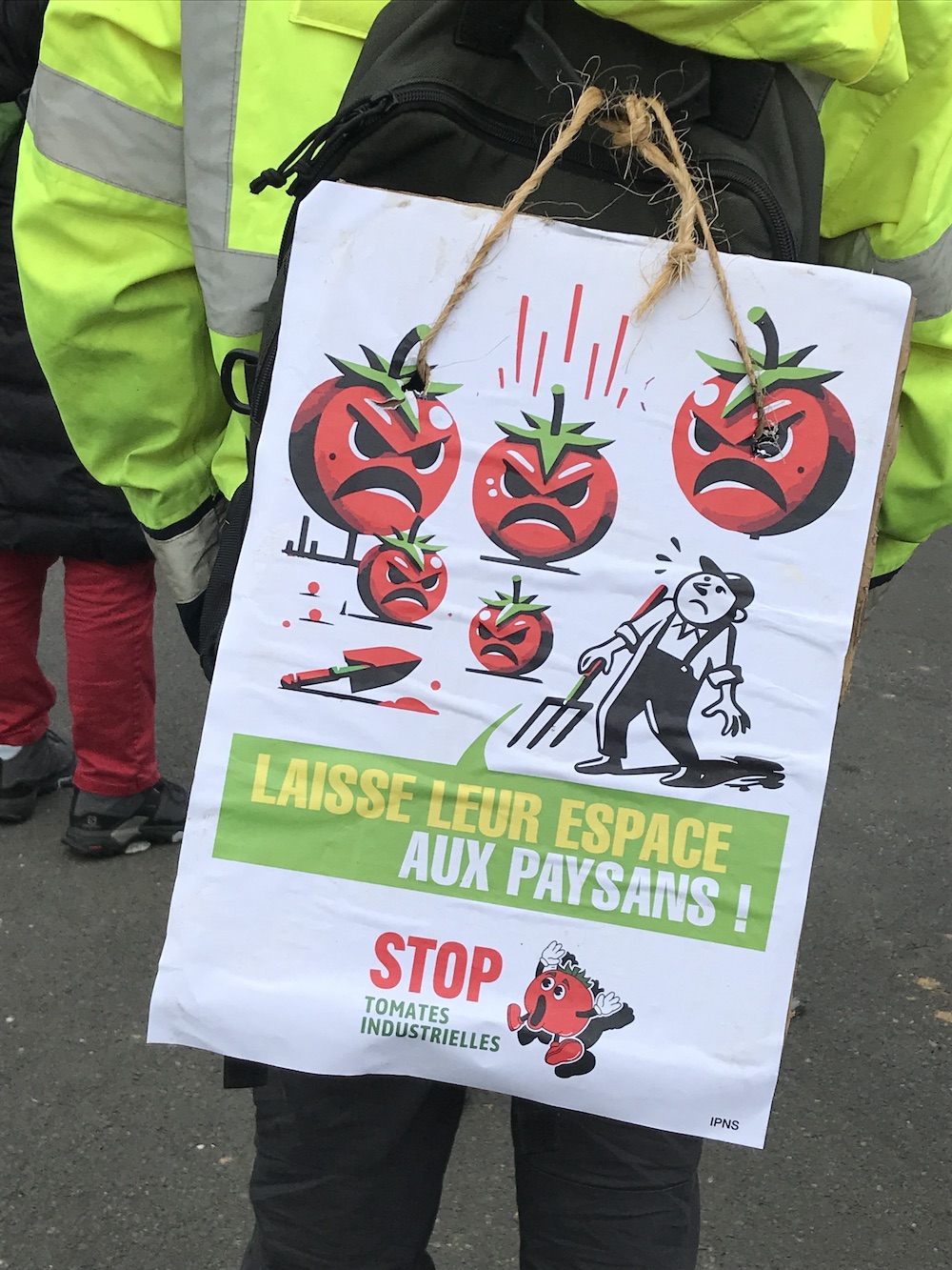 Pancarte du collectif Stop Tomates industrielles