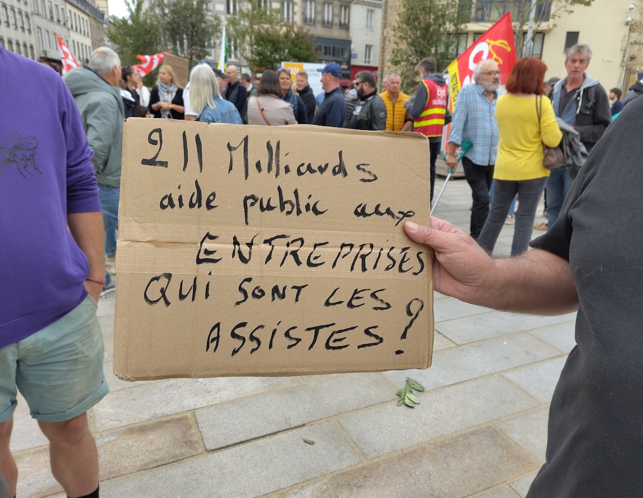 pancarte vue &agrave; Granville le 18 septembre 2025